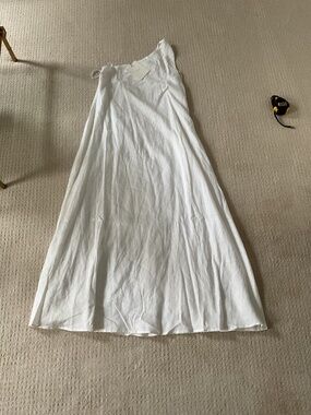 NWT Dissh Amber One Shoulder midi dress WHITE